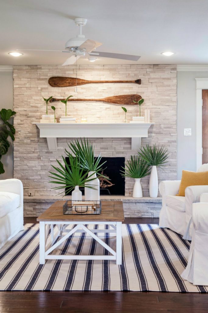 6 Mid-century-Modern Living Rooms Using Marble and Stone