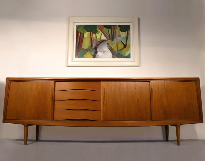 Are you terly impressed and enchanted by midcentury furniture, since of its nostalgic and post modern nature, the midcentury sideboards are simply exquisite.