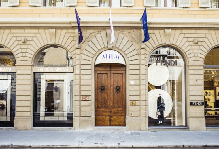 Designed by studioDO the Contemporary Hotel Milu fuses classic Italian hospitality with modern design and a playful, minimalist aesthetic. When a hotel is set in the heart of Florence’s fashion and design district, you know it’s going to be a beautiful one.