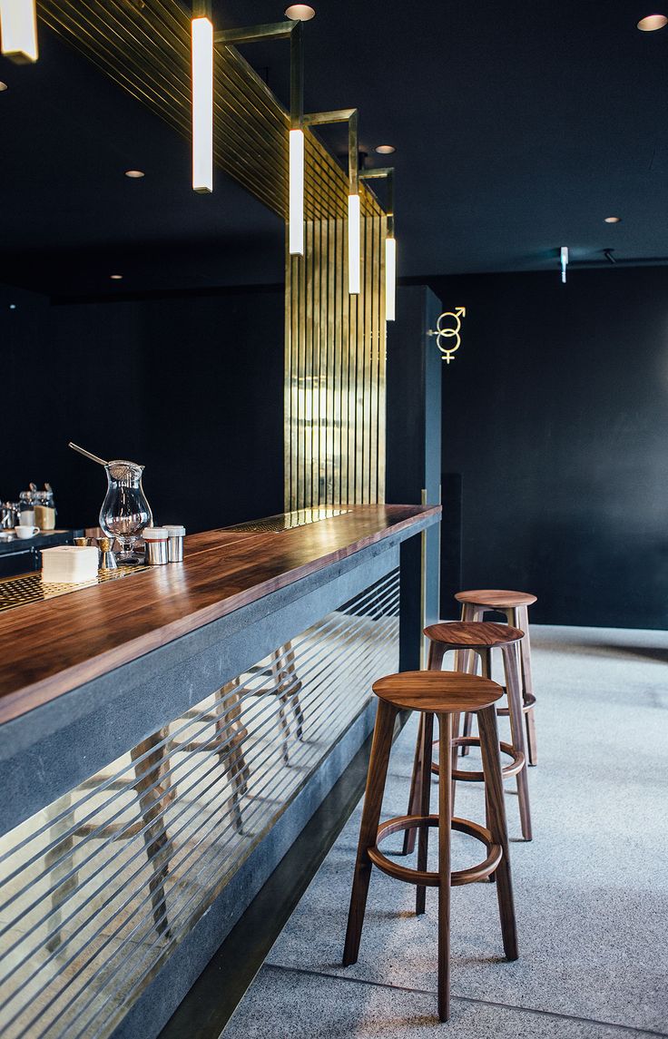Mid century timeless elegance stands out in this modern bar in Munich