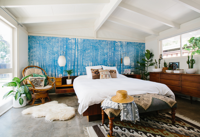 A VINTAGE HOME IN LONG BEACH