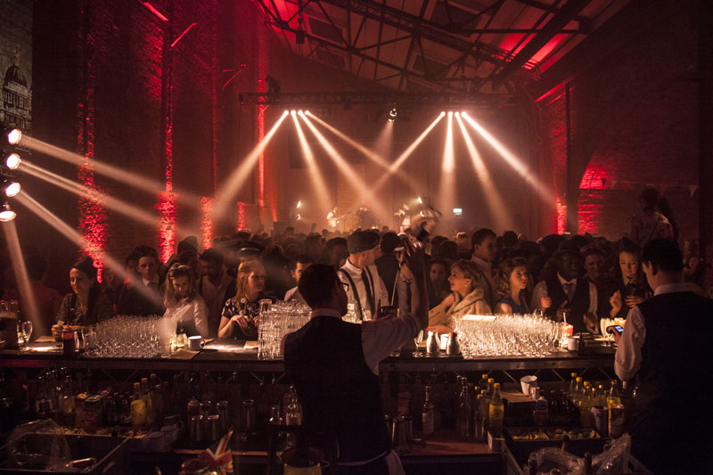 10 WAYS TO PARTY ON NEW YEAR'S EVE IN LONDON