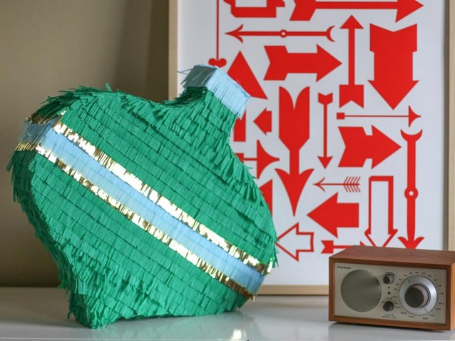 image3 Midcentury Modern Christmas Decor