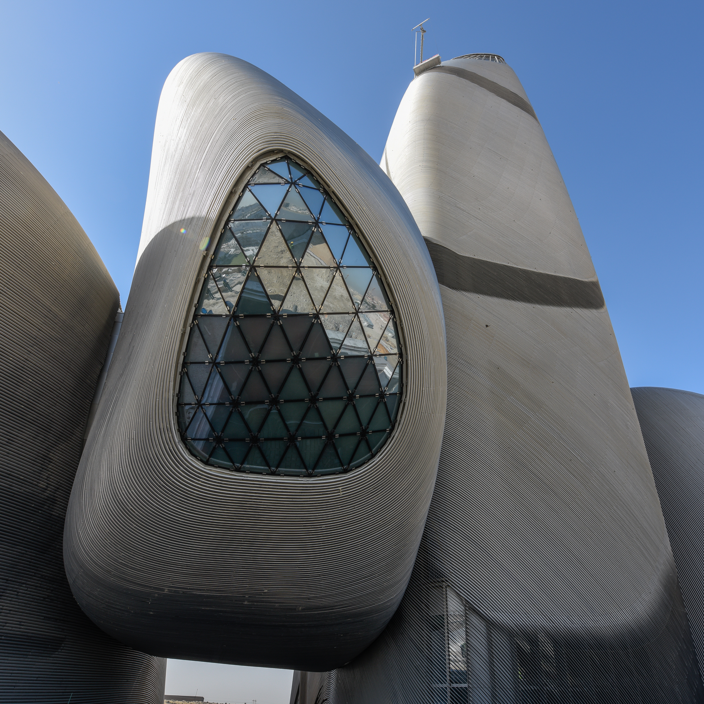 3 Outstanding buildings to look forward to in 2017