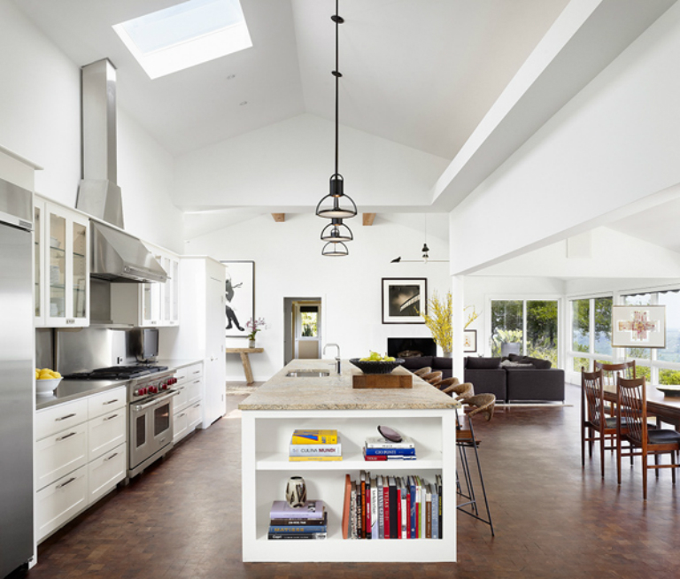 4a Mid-Century Modern Westlake Ranch House