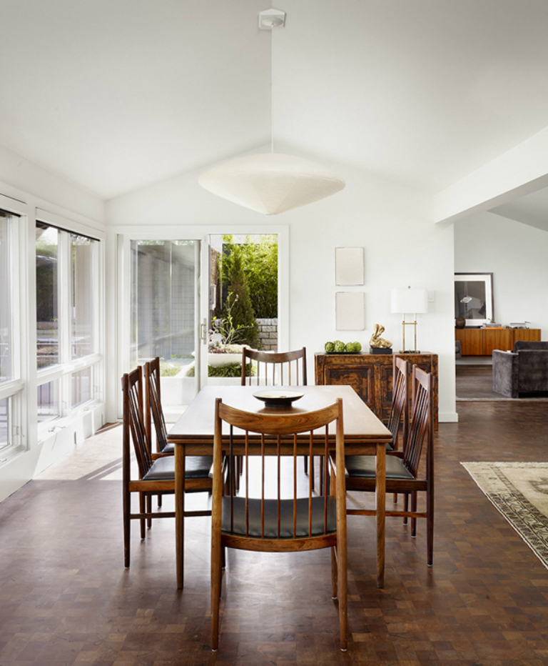 5a Mid-Century Modern Westlake Ranch House