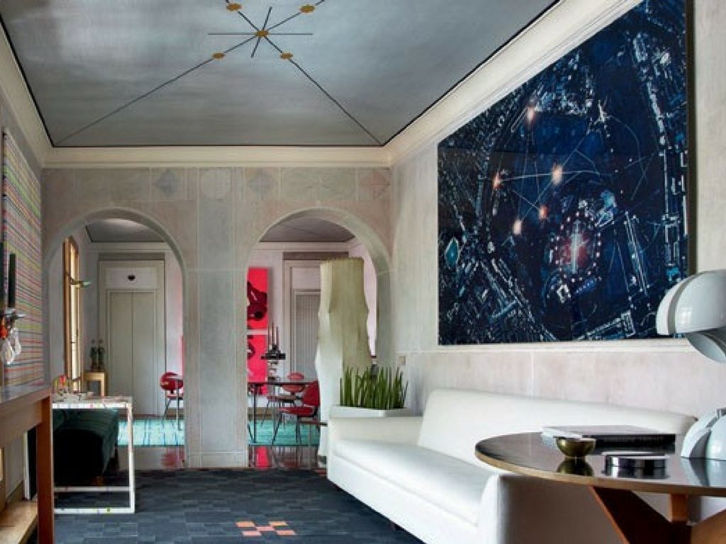 Nina Yashar’s incredible Midcentury furnished apartment