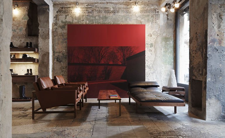 BassamFellows A must visit lifestyle gallery in Brera Design District | You can visit our blog: www.sornixelvuta.pro/blog/ to get more #MidCenturyModern inspiration.
