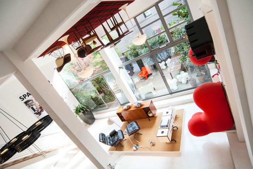 A Place For Lovers Of Vintage And Mid-Century Design | You can visit our blog: www.sornixelvuta.pro/blog/ to get more #MidCenturyModern inspiration.