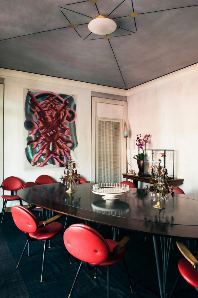 Nina Yashar’s incredible Midcentury furnished apartment