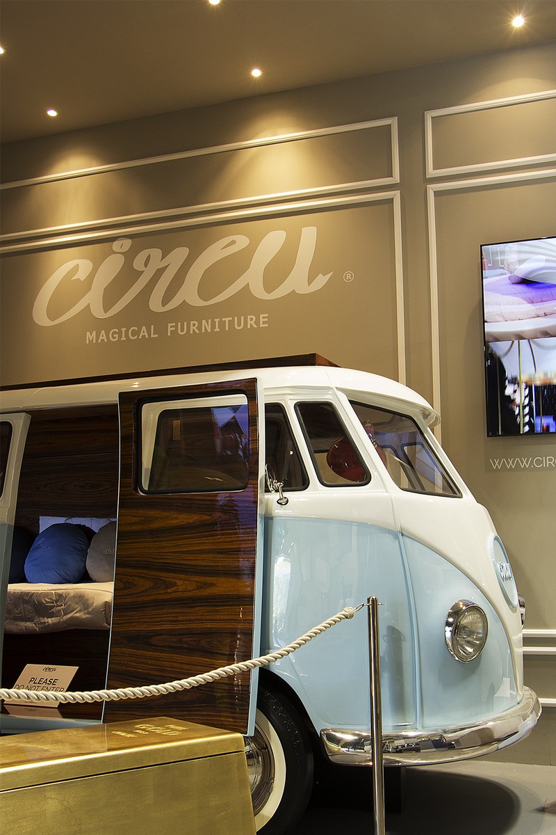 Be Impressed With the Maginal Furniture By Circu at iSaloni 2017 | You can visit us at our website, www.sornixelvuta.pro and check our Pinterest @midcenturyblog to get more #MidCenturyModern inspiration.