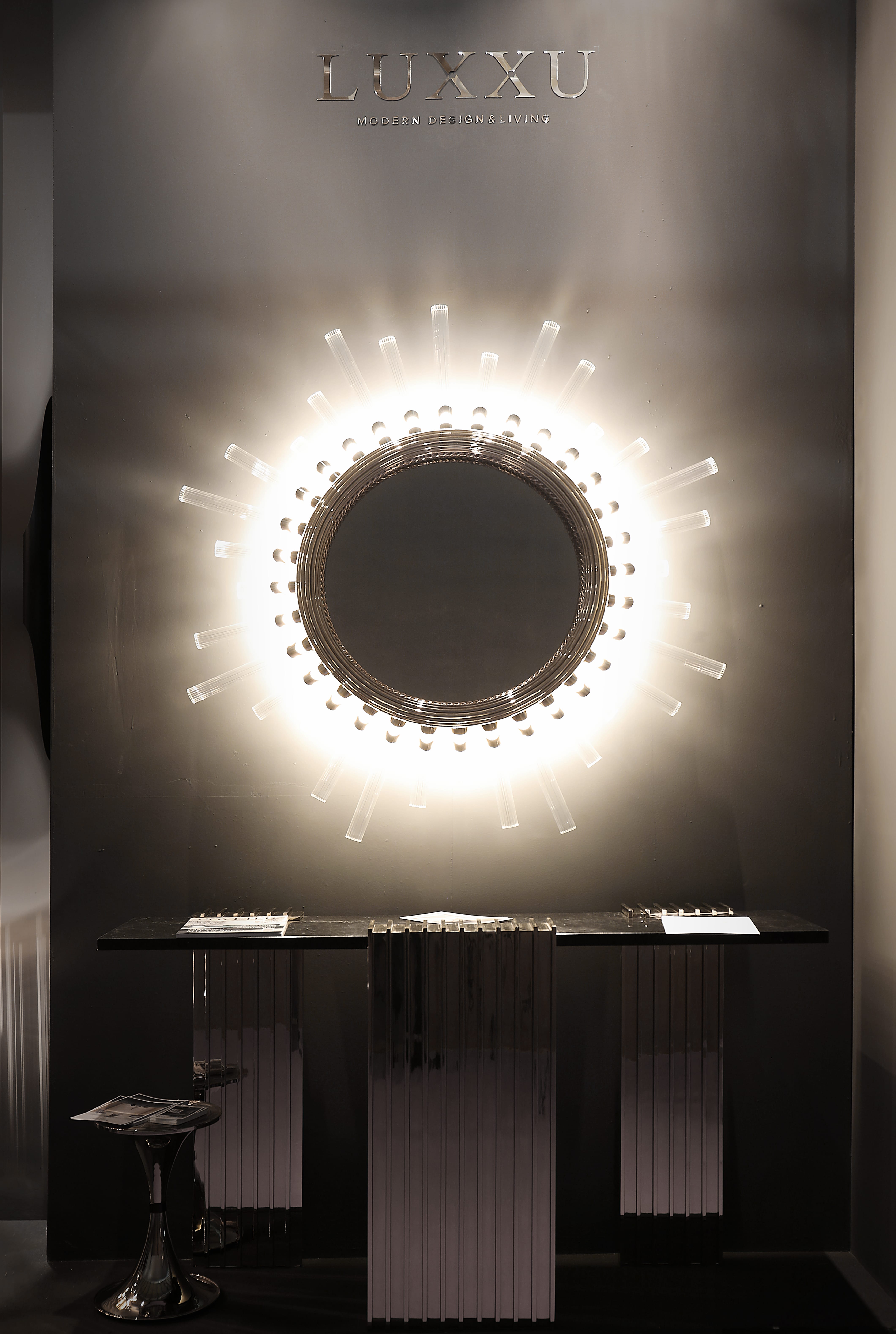 The Best of Luxury Design at iSaloni 2017 | You can visit us at our website, www.sornixelvuta.pro and check our Pinterest @midcenturyblog to get more #MidCenturyModern inspiration.