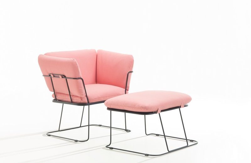 iSaloni 2017: Meet Striking and Exclusive Italian Pieces from B-Line | You can visit us at our website, www.sornixelvuta.pro and check our Pinterest @midcenturyblog to get more #MidCenturyModern inspiration.