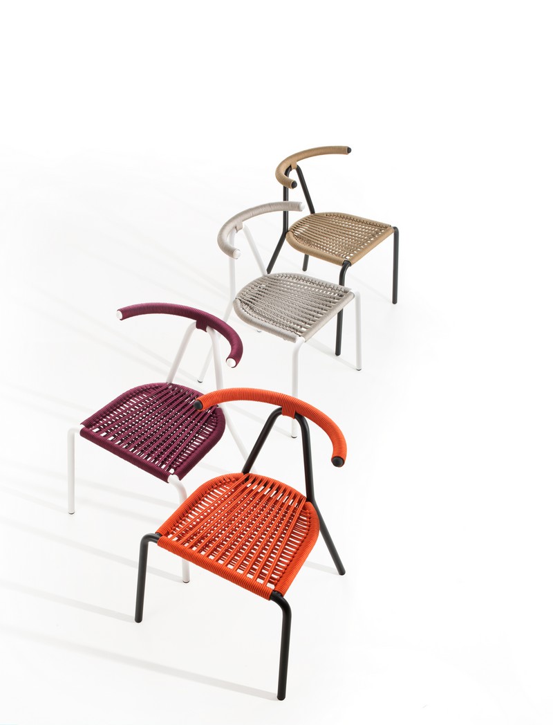 iSaloni 2017: Meet Striking and Exclusive Italian Pieces from B-Line | You can visit us at our website, www.sornixelvuta.pro and check our Pinterest @midcenturyblog to get more #MidCenturyModern inspiration.
