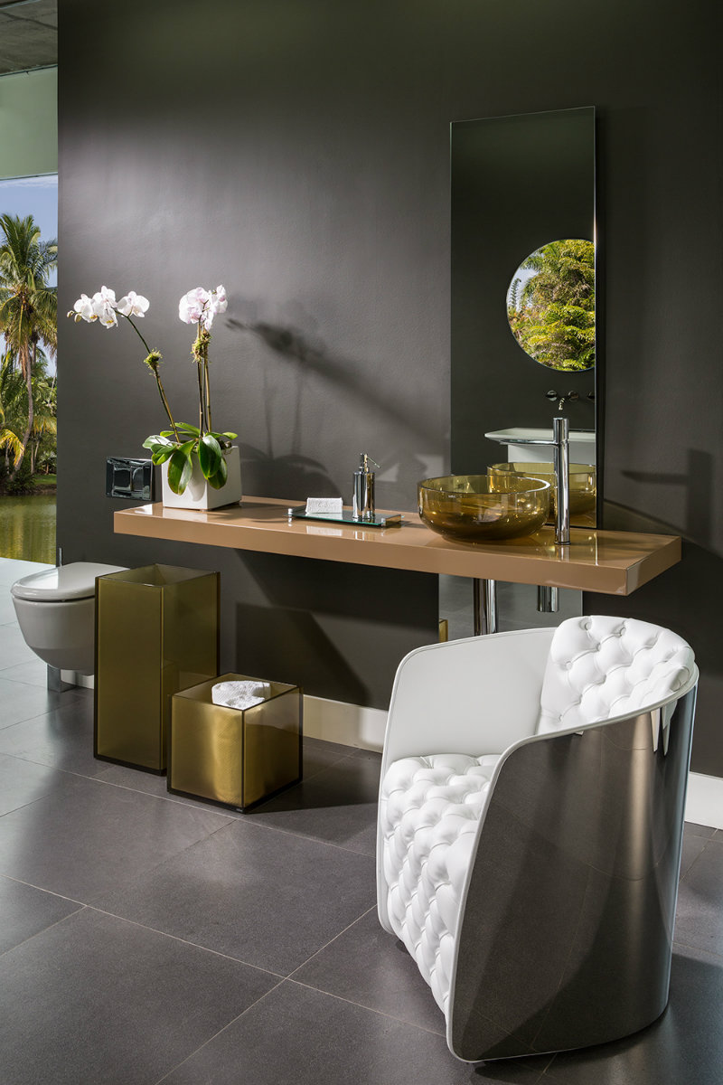 Italian design - Fantini opens a new showroom in Miami | You can visit us at our website, www.sornixelvuta.pro and check our Pinterest @midcenturyblog to get more #MidCenturyModern inspiration.