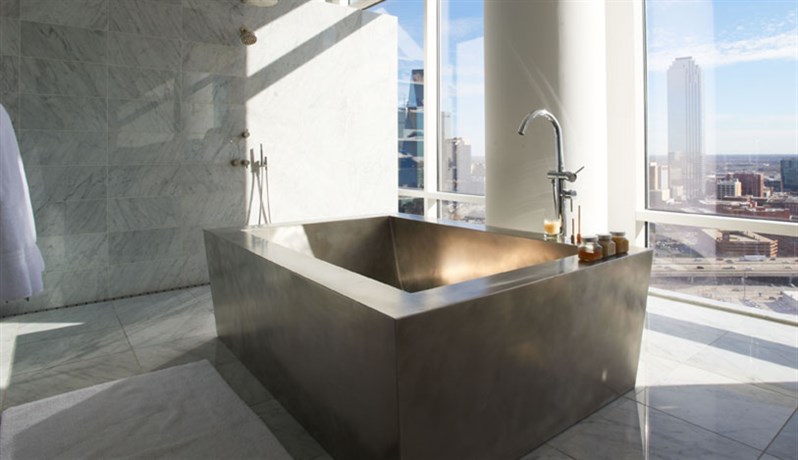 Jan Showers and Associates Inc. | AD Top 100 Interior designers | You can visit us at our website, www.sornixelvuta.pro and check our Pinterest @midcenturyblog to get more #MidCenturyModern inspiration.