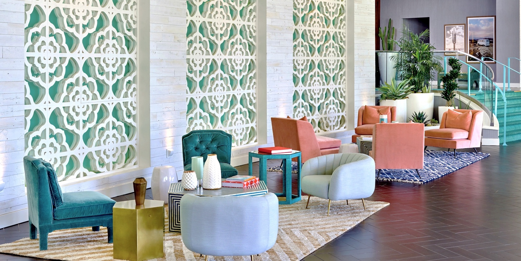 Plan Your Mid-Century Vacations with this Palm Springs Hotel!