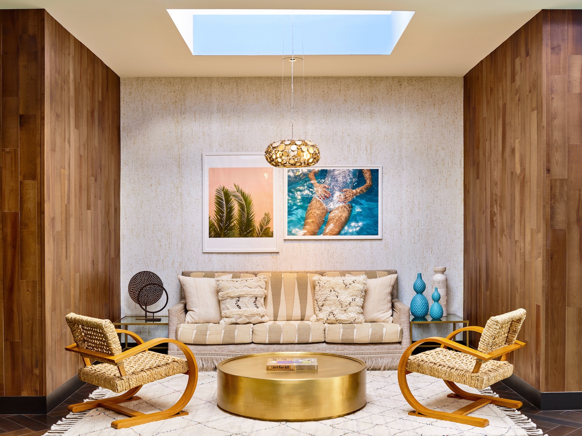 Plan Your Mid-Century Vacations with this Palm Springs Hotel!