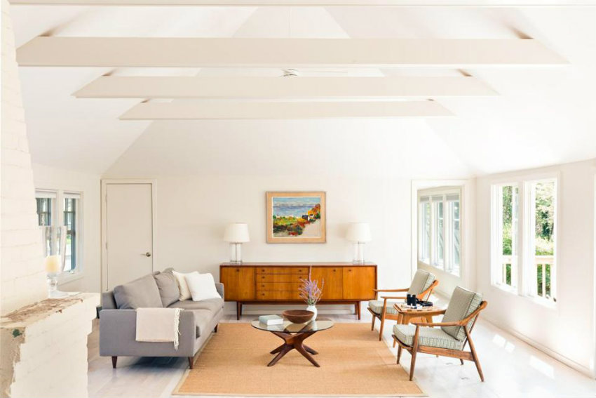 Redesigning a summer cottage with a mid-century style