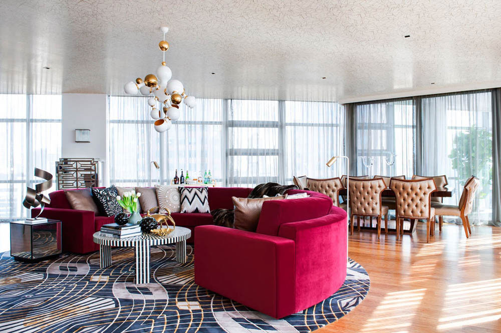 An Exotic Penthouse in Melbourne with Mid-Century Modern Decor Accents