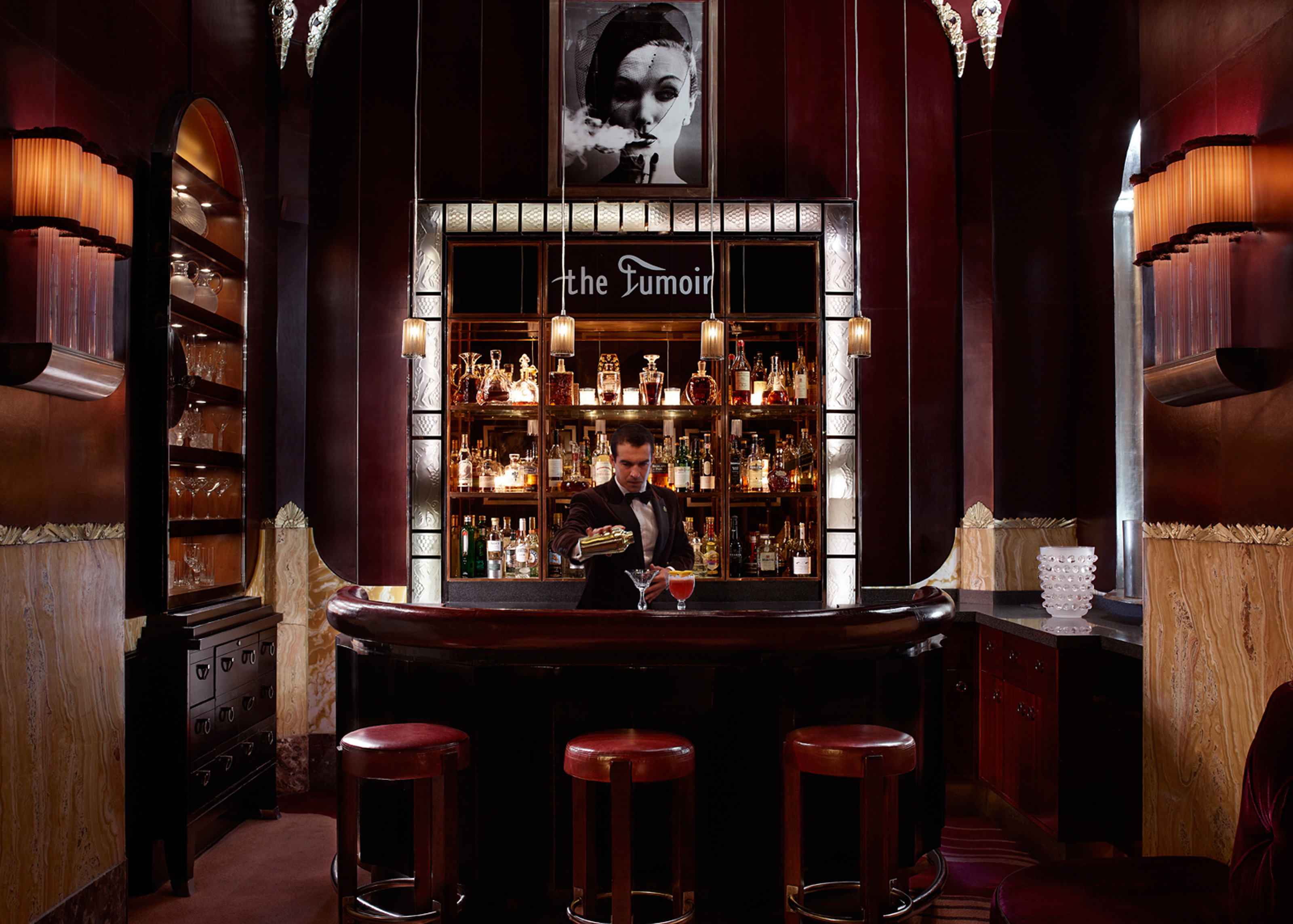 The Trendiest Cocktail Bars in London Are All Here!