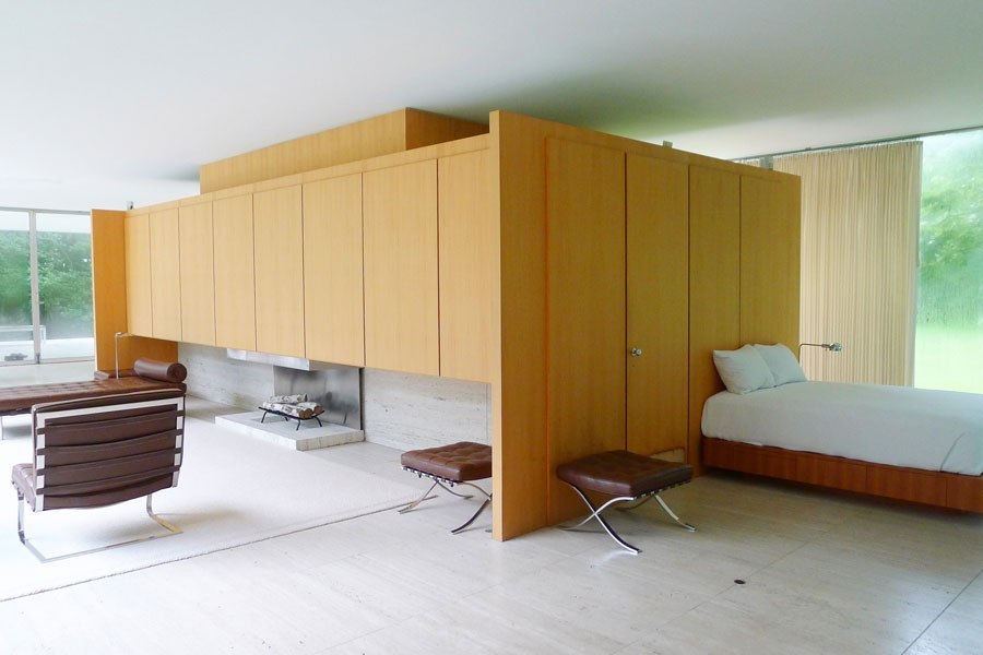 Mid-Century Modern Icons- The Farnsworth House by Mies van der Rohe