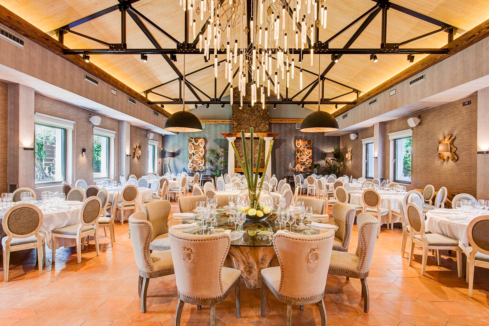 Rustic Interior Design Meets Luxury in this Gastrobar in Spain