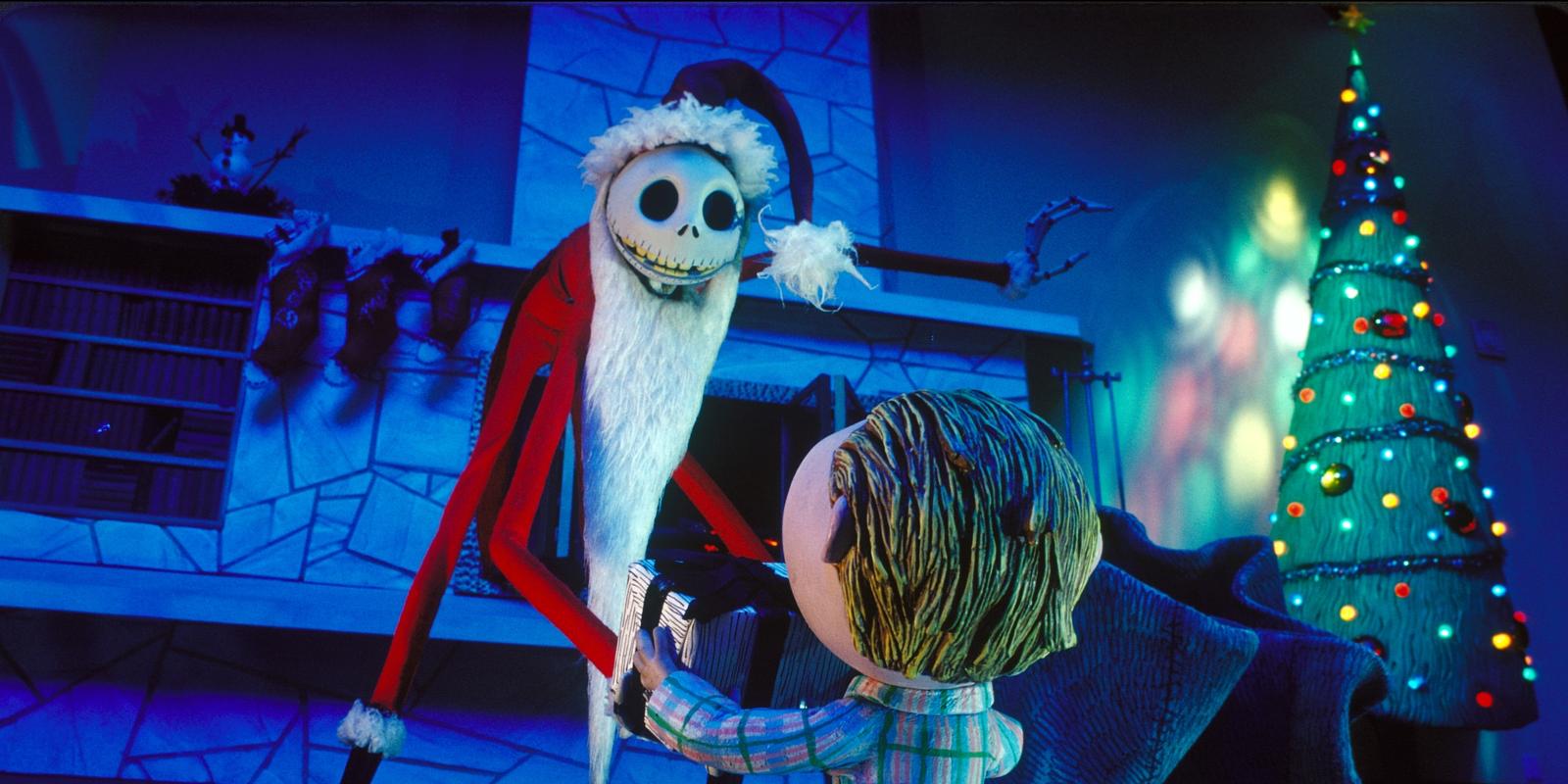 Don't Miss Our List of the Best Christmas Movies of All Time!