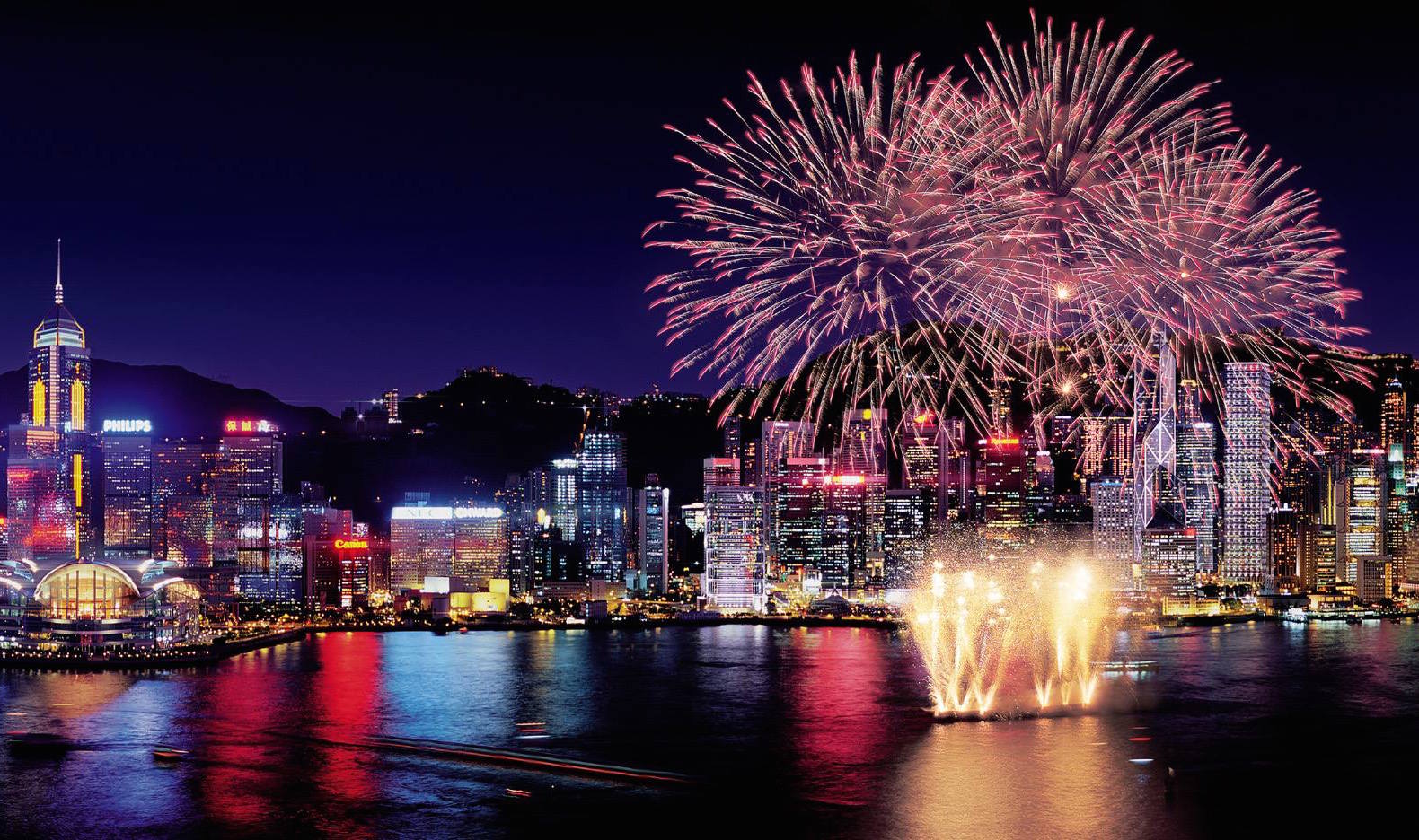We Have Chosen the 10 Best Places to Spend New Year's Eve!_3