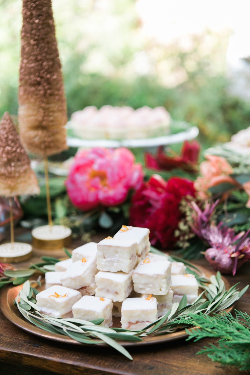 How to Do Christmas Table Decorations Like a Pro Just in Time