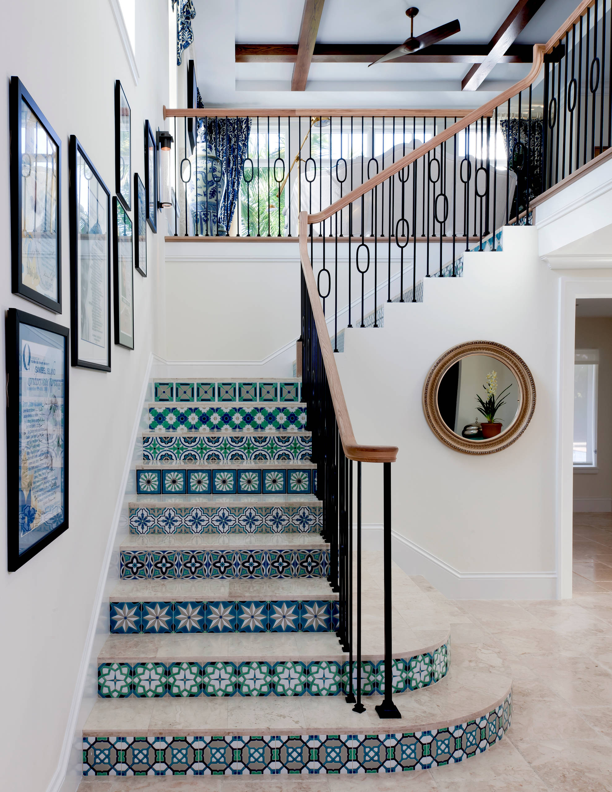 9 Beach House Decor Ideas to Make You Dream About Springtime