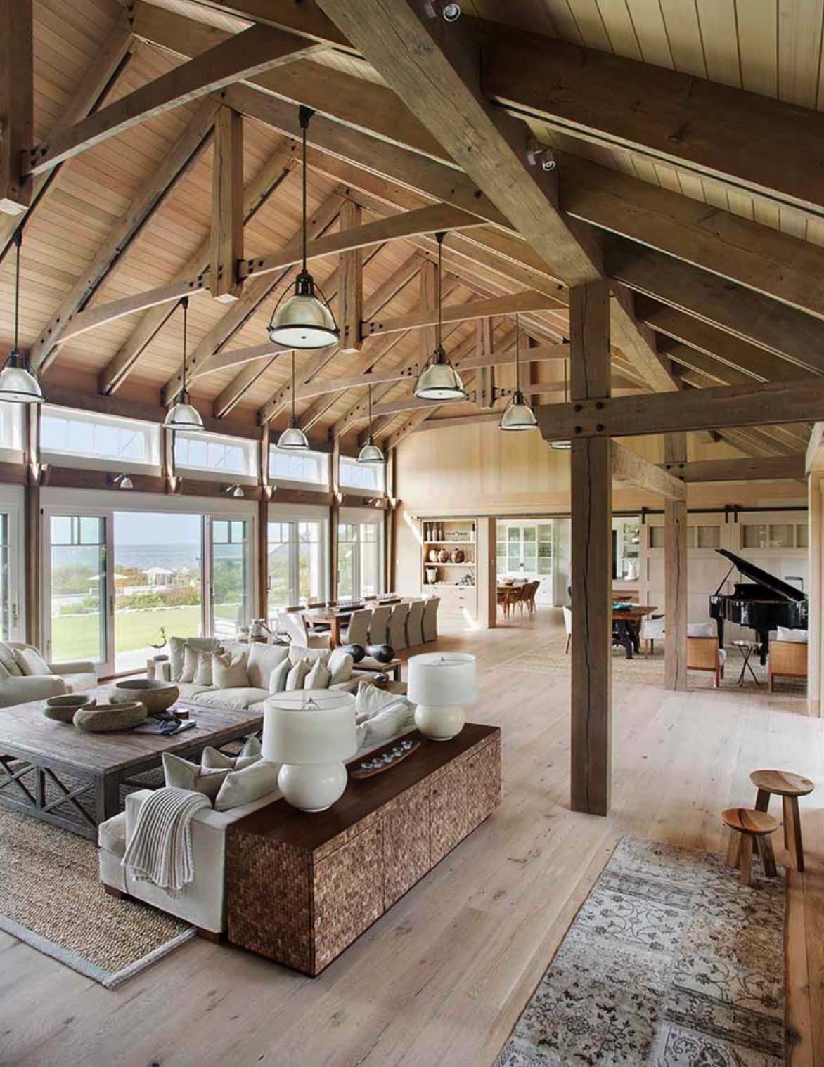 9 Beach House Decor Ideas to Make You Dream About Springtime