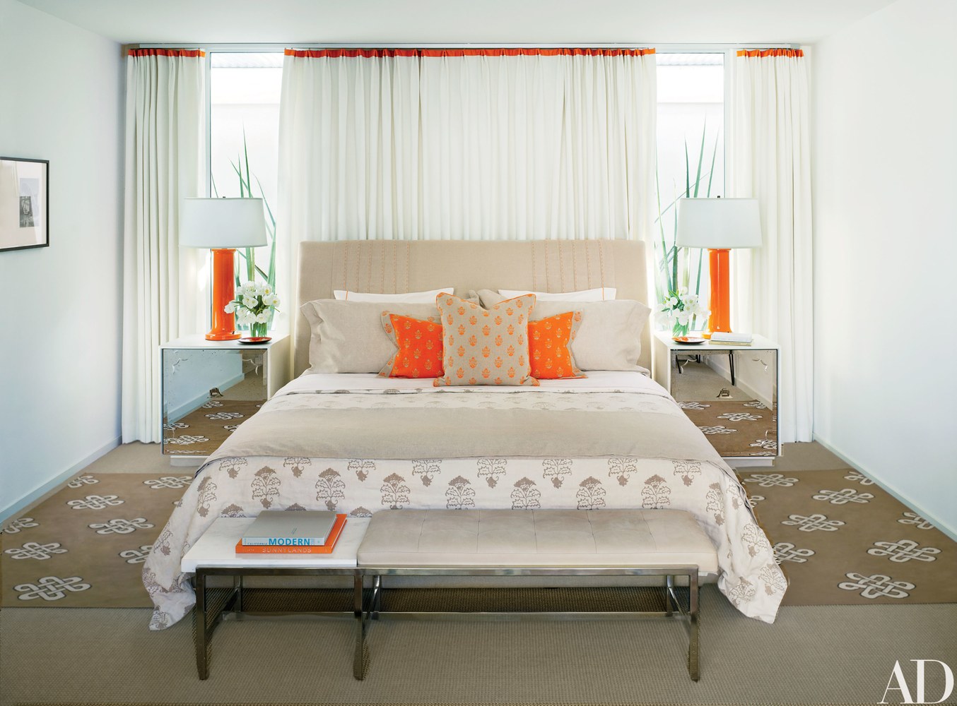 A Mid-Century Modern Retreat in Palm Springs by Emily Summers_3
