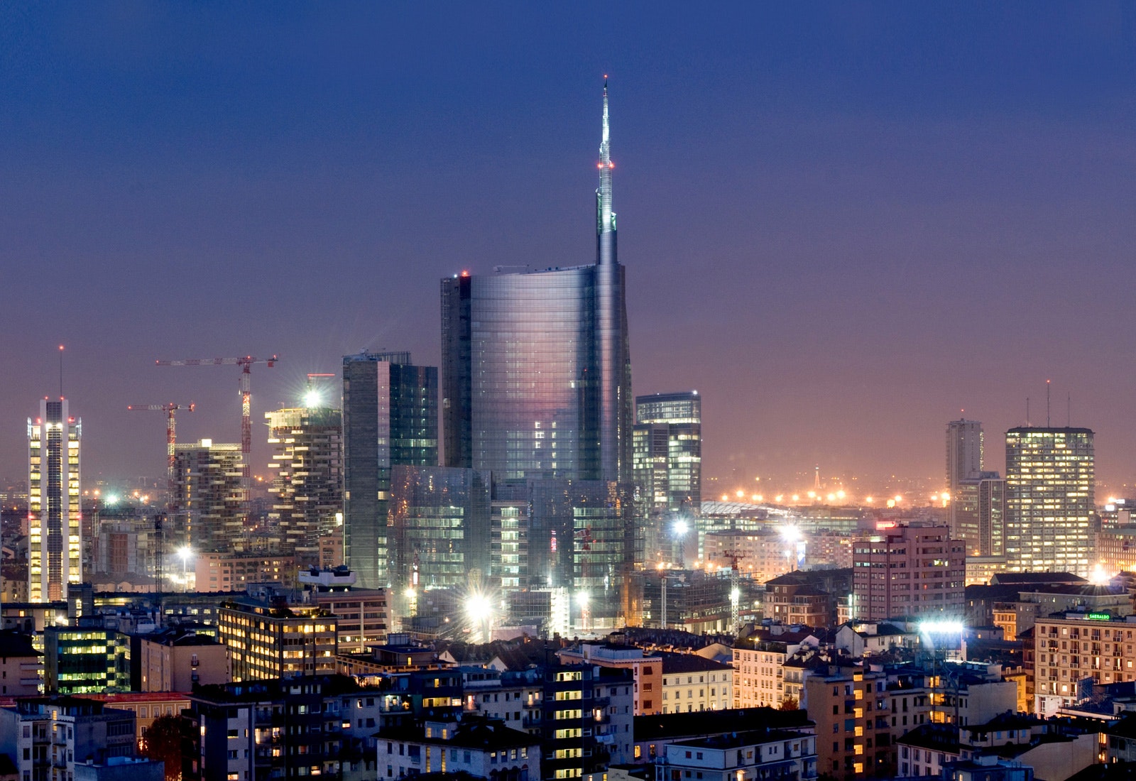 10 Remarkable Italian Architecture Examples You Can Only Find In Milan_1
