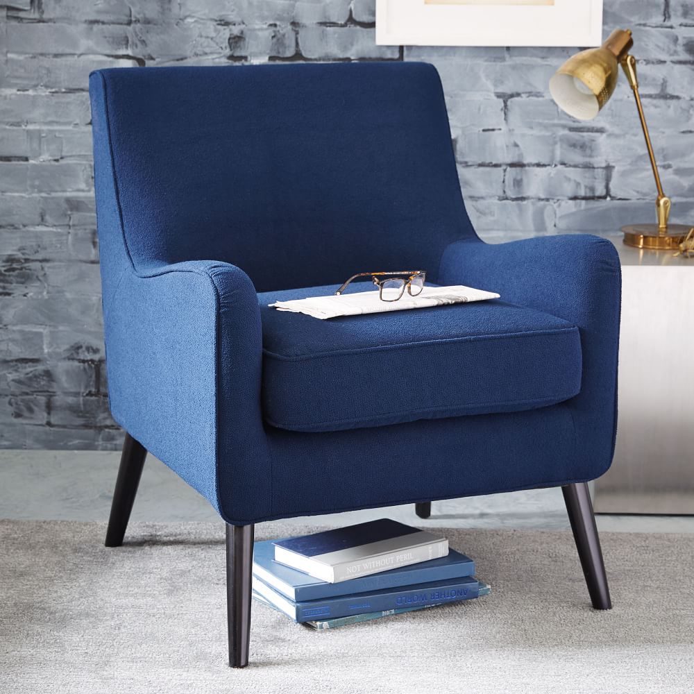 7 Blue Armchairs That Will Easily Make Your Living Room Unforgettable_1
