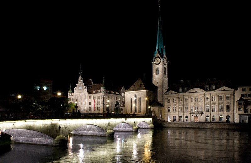 Travel Guide: The 10 Most Expensive Cities in the World