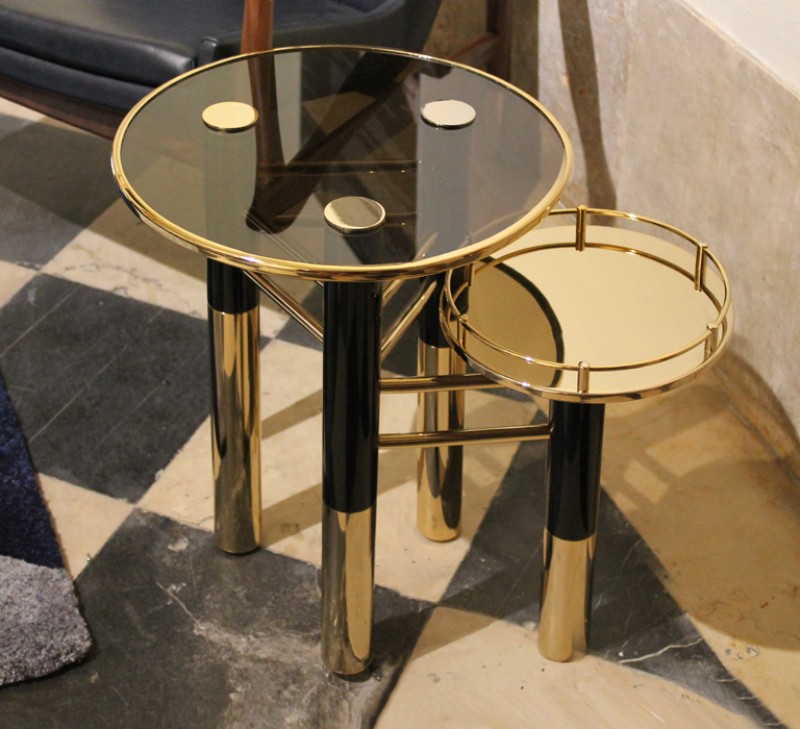 4 small end tables That'd Be Perfect for Your Living Room or Bedroom