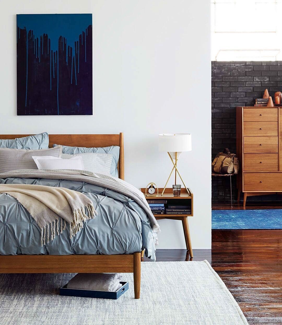 10 Modern Bedroom Ideas to Help You with Your Summertime Sadness_3