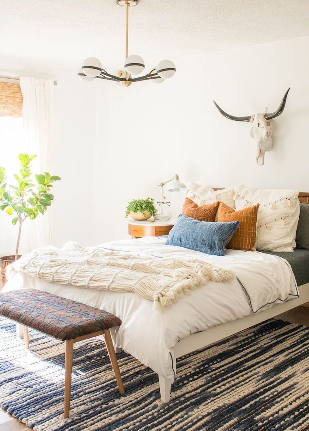 10 Modern Bedroom Ideas to Help You with Your Summertime Sadness_3