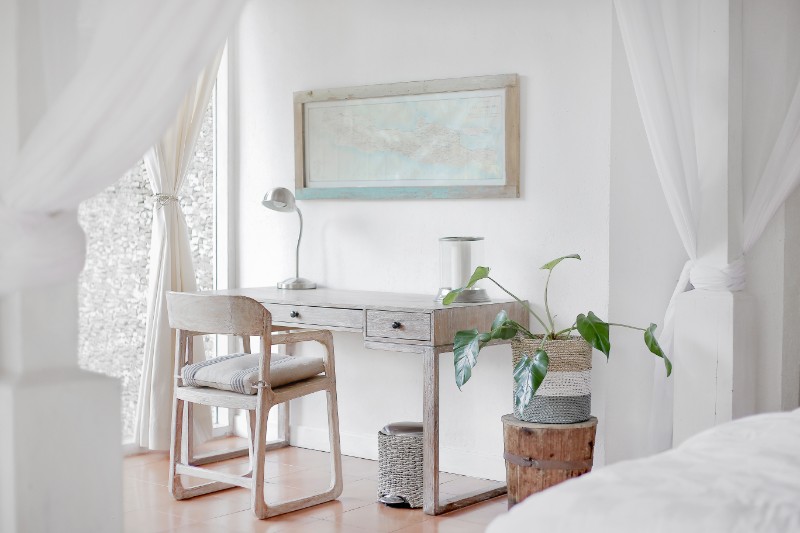 Why You Should Hire an Interior Designer Before Going on a DIY Spree_3