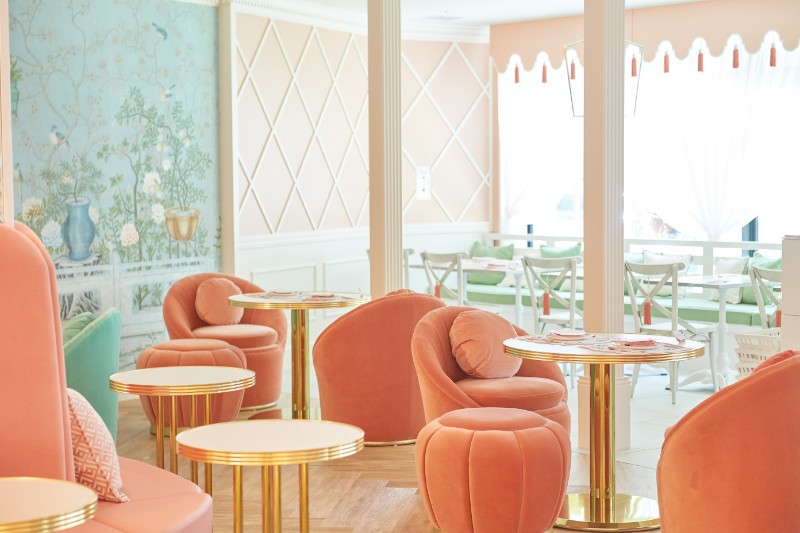 This Tea Room in Kobe, Japan Is What Your Dreams Are Made Of_7
