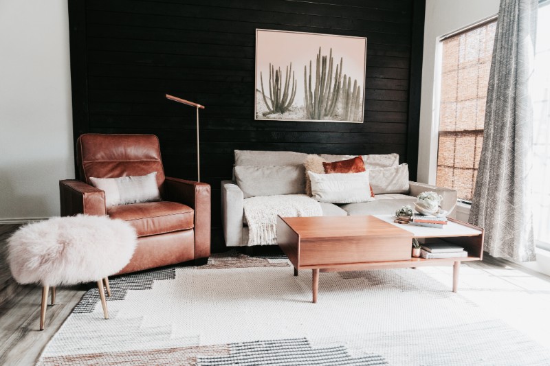 Amazing Colorful Living Rooms We Still Can’t Get Over_1