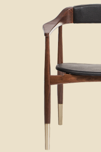 Meet Perry, A Mid-Century Modern Chair by Excellence_1