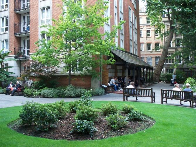 Postmans-Park Postmans-Park Postman's Park 10 Places to Visit in London Postmans Park