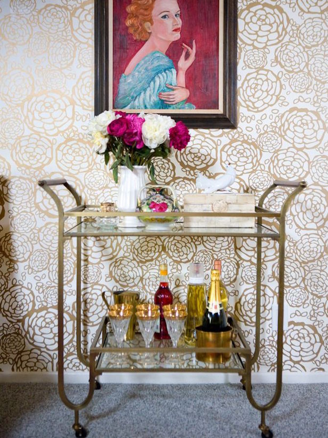 How to makeover you house in a MidCentury Modern Style_bar-cart MidCentury Modern How to makeover you house in a MidCentury Modern Style How to makeover you house in a MidCentury Modern Style bar cart