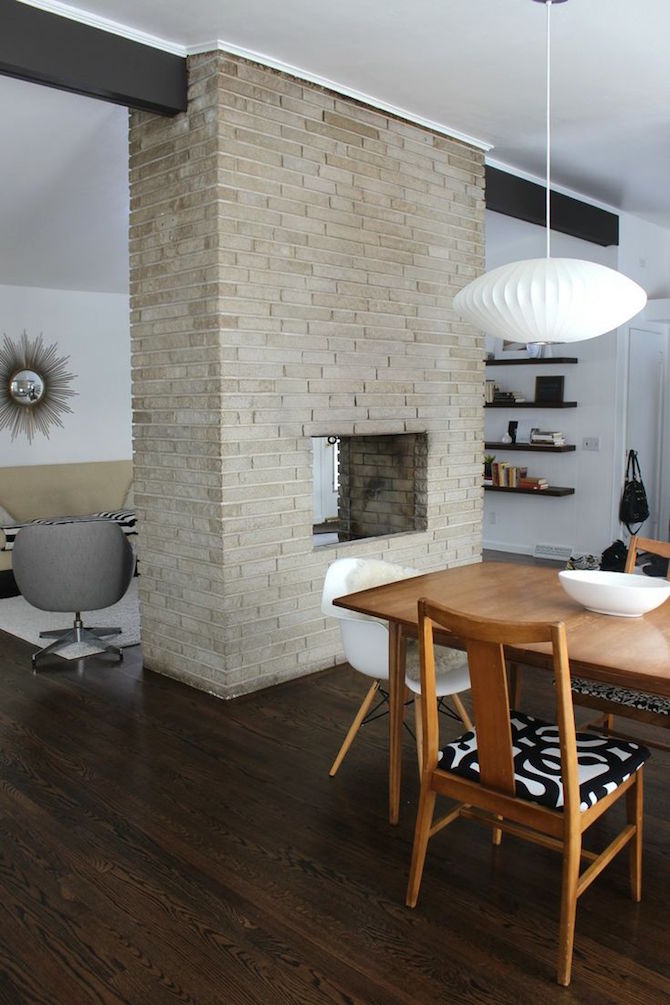 fireplace-midcentury MidCentury Modern How to makeover you house in a MidCentury Modern Style fireplace midcentury