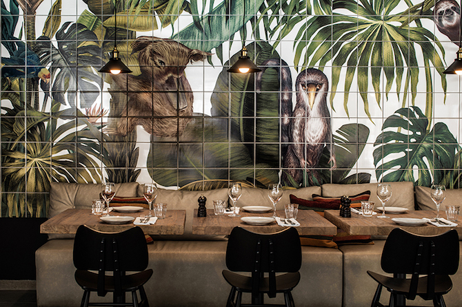 karina-eibatova-magical-jungle-tiles-casa-cook-hotel-designboom-05 karina-eibatova-magical-jungle-tiles-casa-cook-hotel-designboom-05 karina eibatova magical jungle tiles casa cook hotel Karina Eibatova Russian Artist Karina Eibatova creates “Magical Jungles” karina eibatova magical jungle tiles casa cook hotel designboom 05
