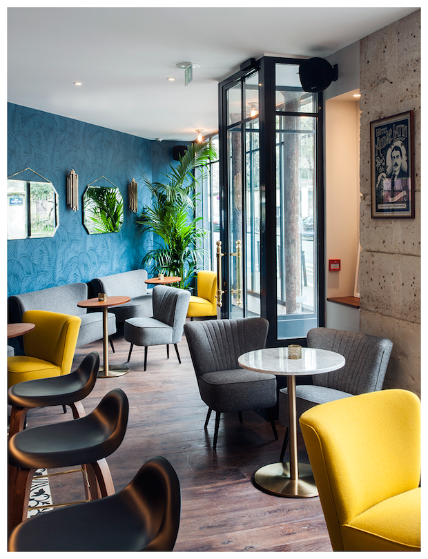 Belle Époque – Midcentury Modern & Lighting together in the same space_Bar_Andre_Latin1 Midcentury Modern Belle Époque – Midcentury Modern & Lighting together in the same space Belle E  poque     Midcentury Modern Lighting together in the same space Bar Andre Latin1