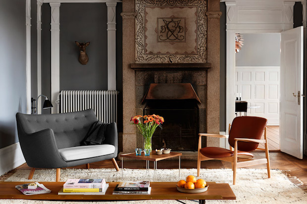 france-chair-one-collection-furniture-design-Relaunch of an 1950's Danish Design Chair by Finn Juhl__0 danish design Relaunch of an 1950’s Danish Design Chair by Finn Juhl france chair one collection furniture design Relaunch of an 1958 chair by Finn Juhl 0