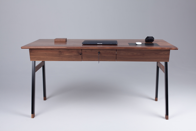 Woolsey Agent Desk - a James Bond Inspiration!+15 James Bond Woolsey Agent Desk – a James Bond Inspiration! Woolsey Agent Desk a James Bond Inspiration15